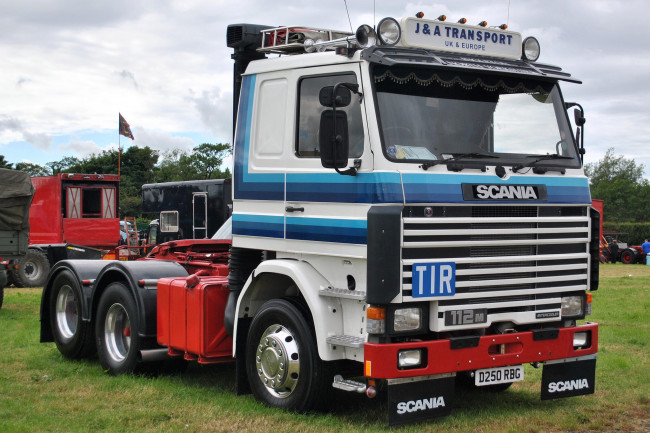 Обои картинки фото scania 112m, автомобили, scania, седельный, тягач, тяжелый, грузовик