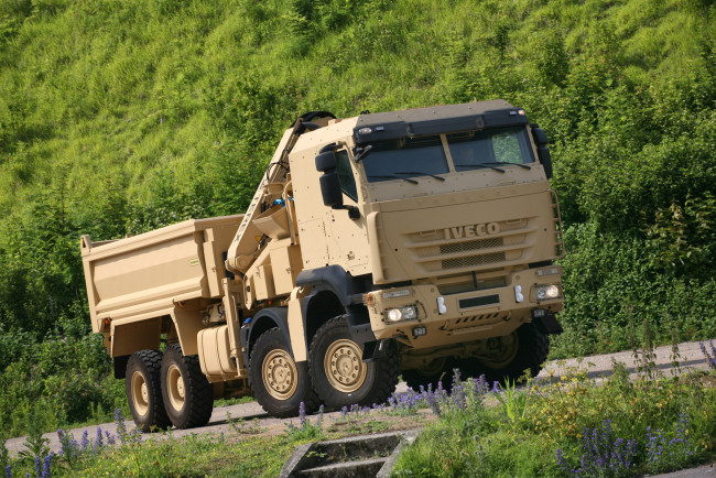 Обои картинки фото техника, военная техника, iveco