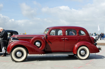 Картинка studebaker+president+1937 автомобили выставки+и+уличные+фото история ретро выставка автошоу