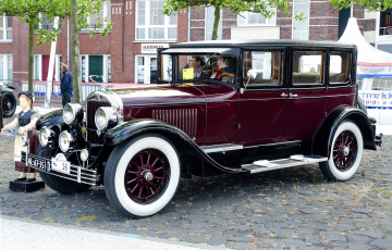 Картинка cadillac+314+sedan+1925 автомобили выставки+и+уличные+фото выставка история ретро автошоу