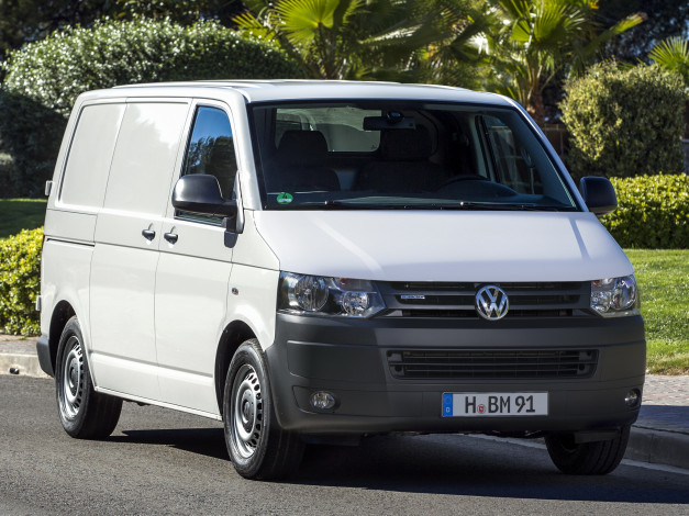 Обои картинки фото автомобили, volkswagen, 2011, transporter, van, bluemotion, t5