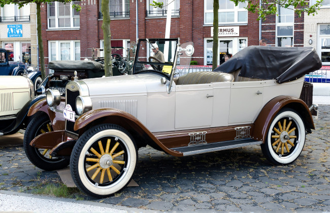 Обои картинки фото chevrolet superior open tourer 1925, автомобили, выставки и уличные фото, выставка, автошоу, история, ретро