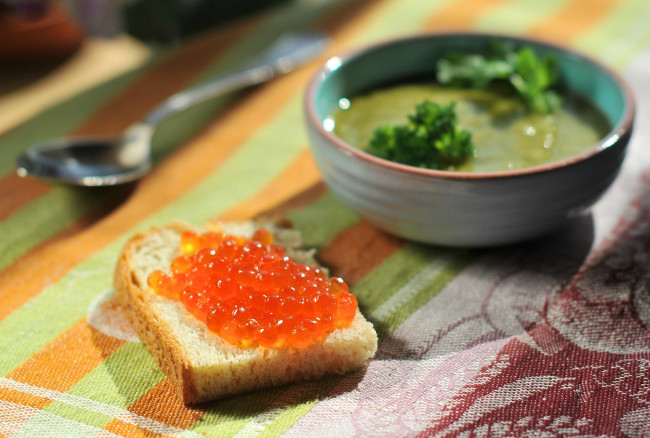 Обои картинки фото еда, икра, суп