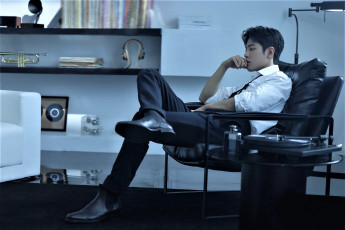 обоя мужчины, xiao zhan, актер, кресло, комната