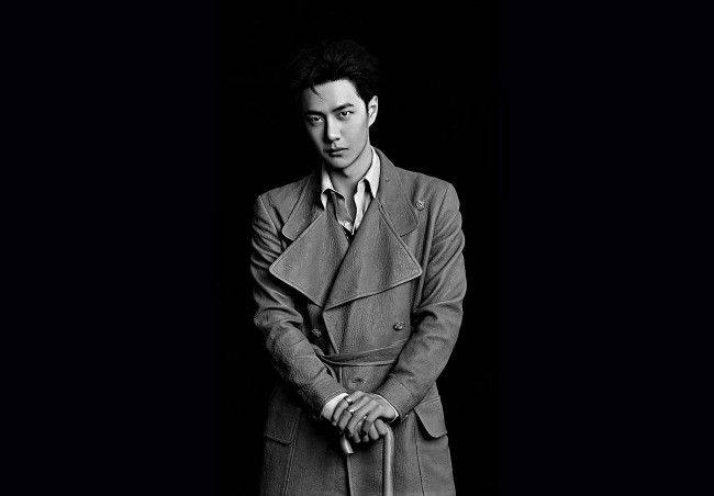 Обои картинки фото мужчины, wang yi bo, актер, пальто, зонт