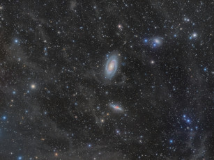 Картинка м81 космос галактики туманности