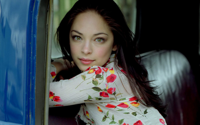 Обои картинки фото Kristin Kreuk, девушки, , , взгляд