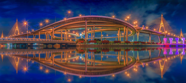 Обои картинки фото мост бхумидол, тайланд, города, - мосты, огни, сооружение, таиланд, бангкок, мост, бхумибол, панорама