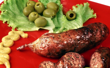 Картинка еда колбасные+изделия салат горчица колбаса оливки жареная