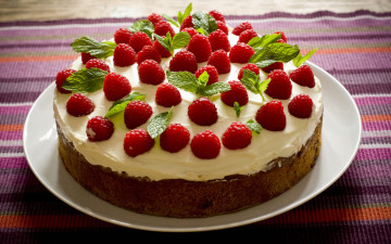 Картинка еда пирожные кексы печенье малина ягоды крем листочки мята