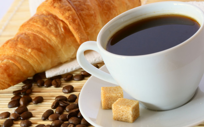 Обои картинки фото еда, кофе, кофейные, зёрна, чашка, сладкое, кружка