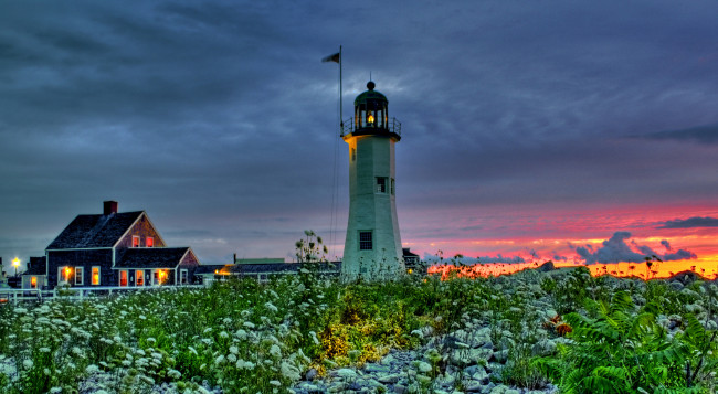 Обои картинки фото the, lighthouse, природа, маяки, цветы, маяк, луг, дом, закат