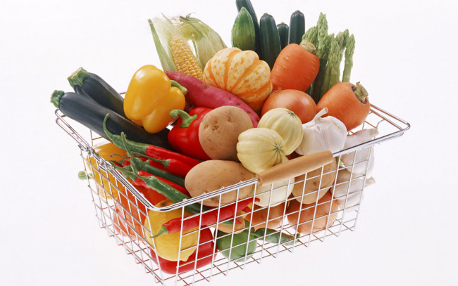 Обои картинки фото еда, овощи, перец, чеснок, картошка, лимон, огурцы