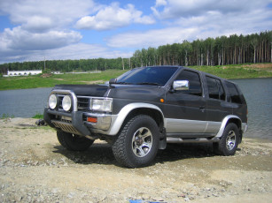 Картинка nissan автомобили datsun terrano