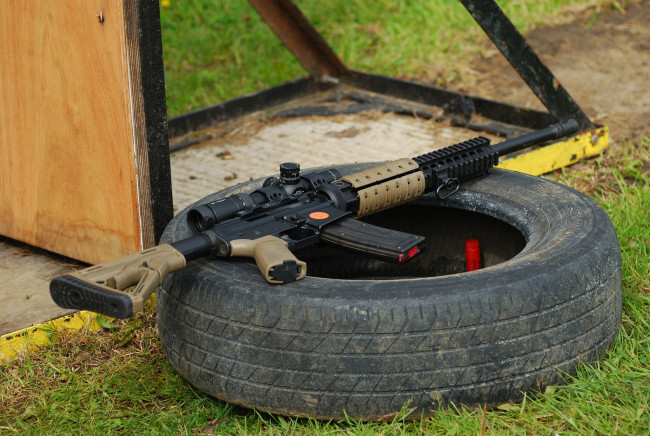 Обои картинки фото оружие, винтовки с прицеломприцелы, штурмовая, винтовка, ar-15