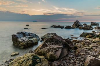 Картинка природа побережье камни море небо
