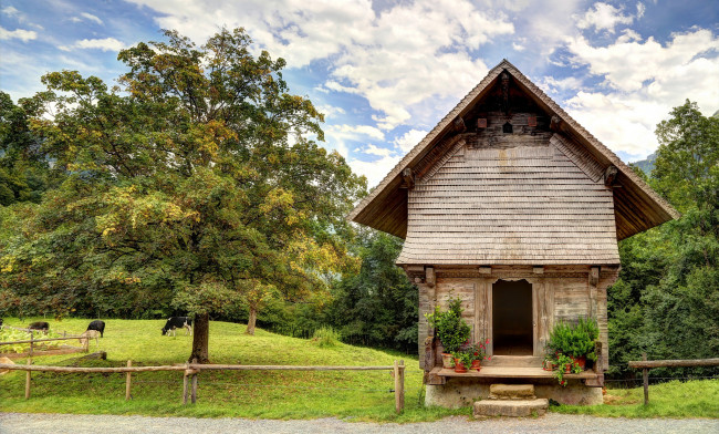 Обои картинки фото traditional hut, города, - здания,  дома, домик