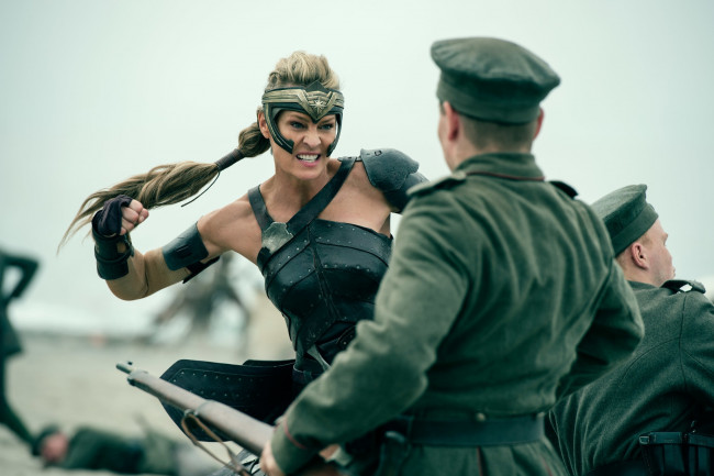 Обои картинки фото кино фильмы, wonder woman, персонажи