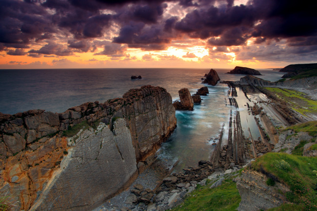 Обои картинки фото природа, побережье, камни, закат, море