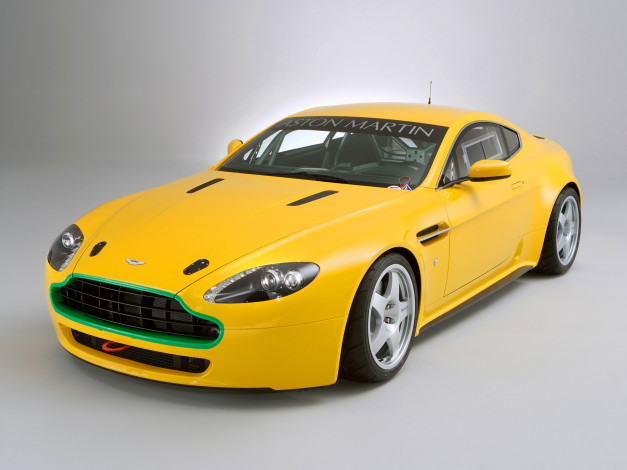 Обои картинки фото aston, martin, v8, vantage, автомобили, auto