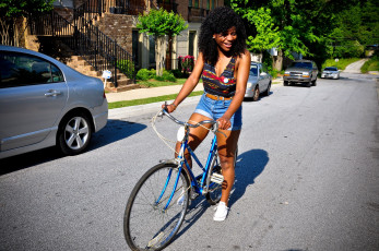 Картинка -Unsort+Темнокожие девушки unsort темнокожие велосипед мулатка