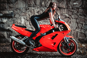 обоя мотоциклы, мото с девушкой, мото, красный