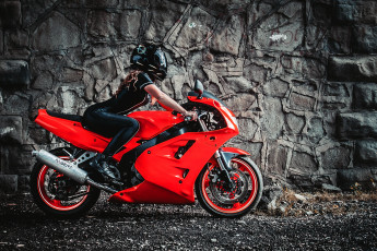 обоя мотоциклы, мото с девушкой, мото, красный