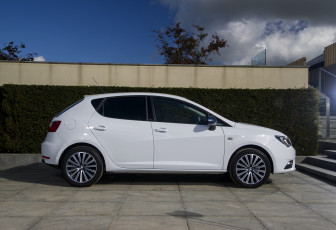 Картинка автомобили seat 2015 uk-spec ibiza connect светлый