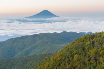 Картинка природа горы облака гора