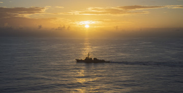 Картинка корабли крейсеры +линкоры +эсминцы филиппинское море uss майкл мерфи ракетный эсминец ddg 112 закат корабль