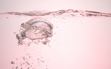 Картинка разное капли +брызги +всплески пузыри текстуры прозрачная вода