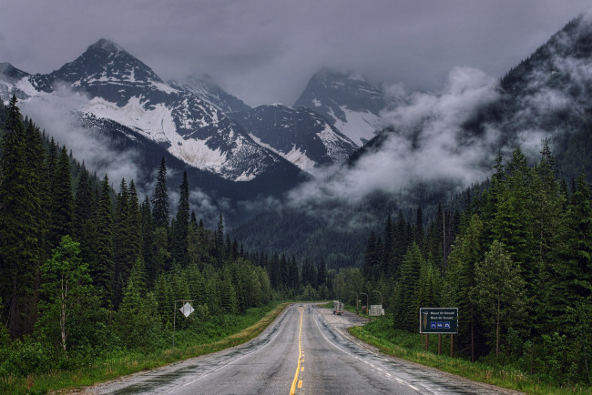 Обои картинки фото природа, дороги, шоссе, лес, горы