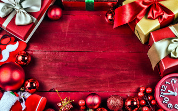 Картинка праздничные подарки+и+коробочки шарики подарки коробки ленты банты часы