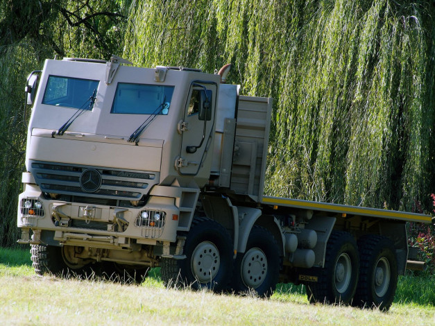 Обои картинки фото автомобили, mercedes, trucks