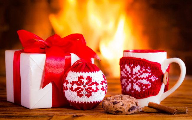 Обои картинки фото праздничные, подарки и коробочки, fire, xmas, christmas, камин, новый, год, рождество, decoration, cup