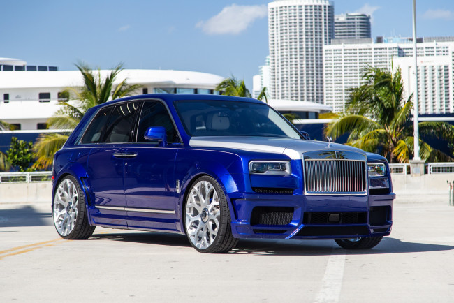 Обои картинки фото автомобили, rolls-royce, rolls, royce, blue, suv, silver, cullinan