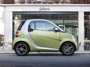 Картинка автомобили smart fortwo coupe