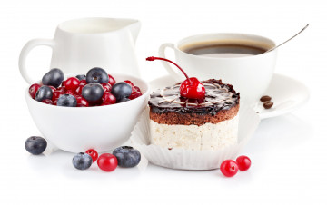 Картинка еда пирожные кексы печенье пирожное ягоды кофе