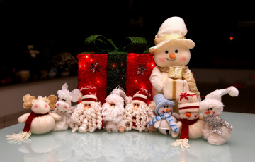 обоя праздничные, мягкие, игрушки, снеговик, коробка, дед, мороз