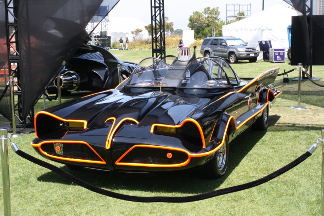 Обои картинки фото автомобили, выставки и уличные фото, batmobile