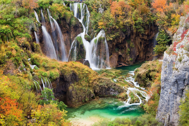 Обои картинки фото природа, водопады, каскад, лазурь, вода
