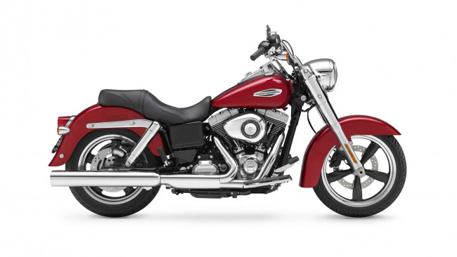 Обои картинки фото мотоциклы, harley-davidson, switchback, dyna, 2012