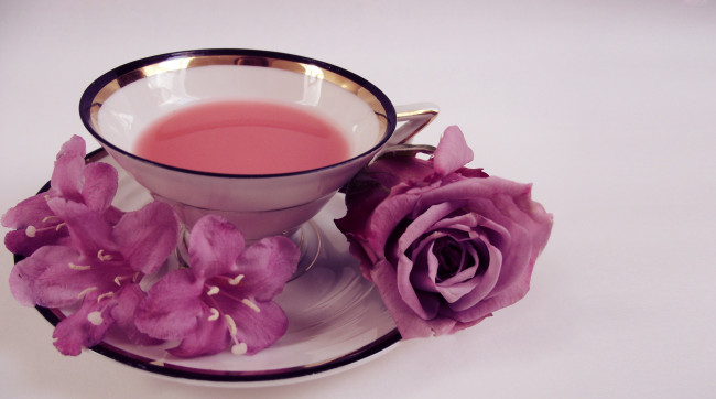 Обои картинки фото еда, напитки,  Чай, чашка, роза, чай, блюдце