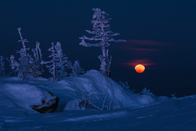 Обои картинки фото природа, зима, южный, урал, хребет, восход, полной, луны, marateaman