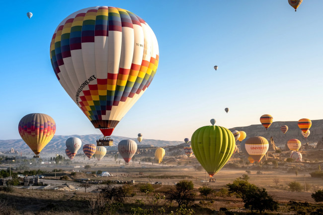 Обои картинки фото авиация, воздушные шары дирижабли, шары, воздушные, полет