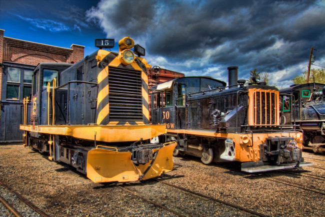 Обои картинки фото техника, локомотивы, рельсы, депо
