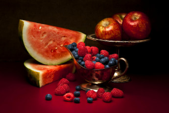 Картинка еда фрукты +ягоды ягоды натюрморт голубика малина яблоки арбуз