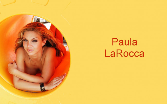 Обои картинки фото девушки, paula larocca, купальник, улыбка, браслеты, модель