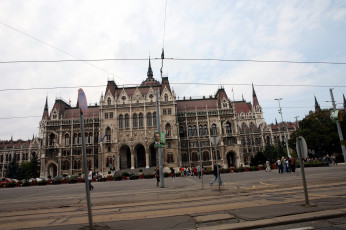 Картинка города будапешт+ венгрия площадь здание