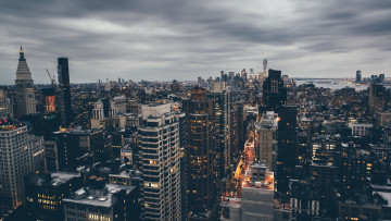Картинка города нью-йорк+ сша манхэттен нью-йорк сумерки дождливый соединенные штаты облака панорама улица